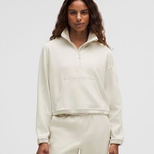 NWT Lululemon Brushed Softstreme Half Zip in Bone Size 8
